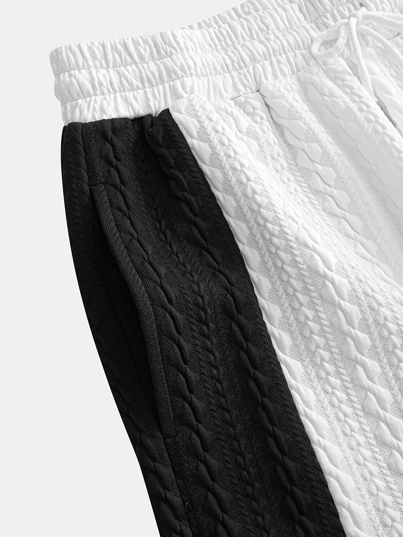 Court Cable Shorts